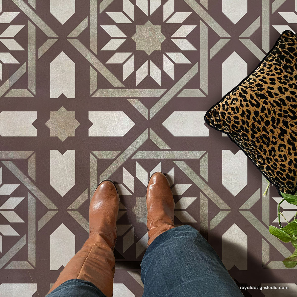 Upscaled Almeria Tile Stencil